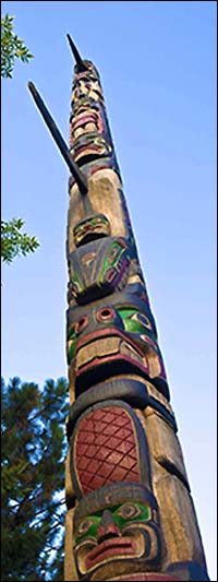 Totem Kwakiutl